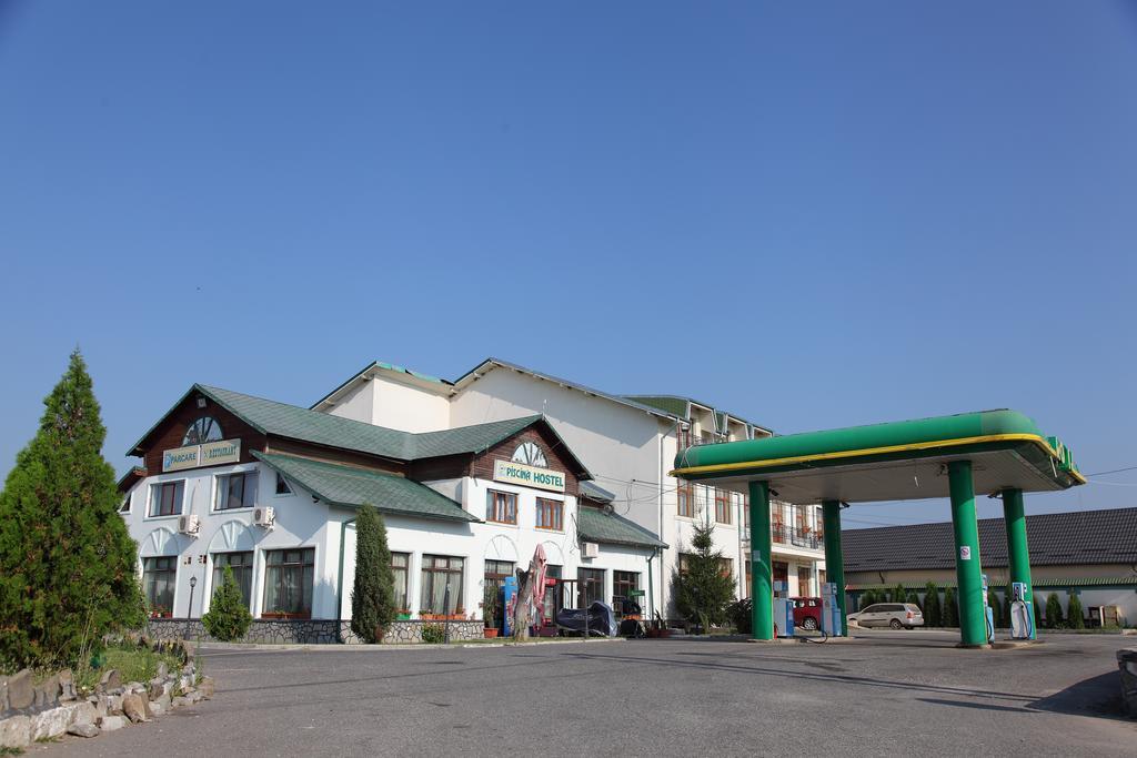 Hotel Rodiv Găeşti Buitenkant foto